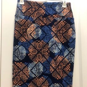 Lularoe skirt